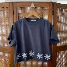 Load image into Gallery viewer, Tiare (Tahitian Gardenia) Crop Tee