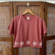 Load image into Gallery viewer, Tiare (Tahitian Gardenia) Crop Tee