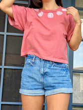 Load image into Gallery viewer, Pikake Petals Crop Tee