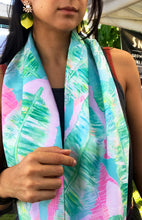 Load image into Gallery viewer, Tropical Banana Leaf Infinity scarf