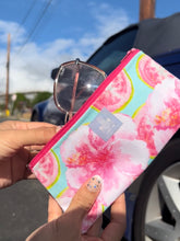 Load image into Gallery viewer, Guava Sunglasses Pouch