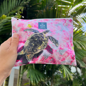 Electric Honu Small Pouch