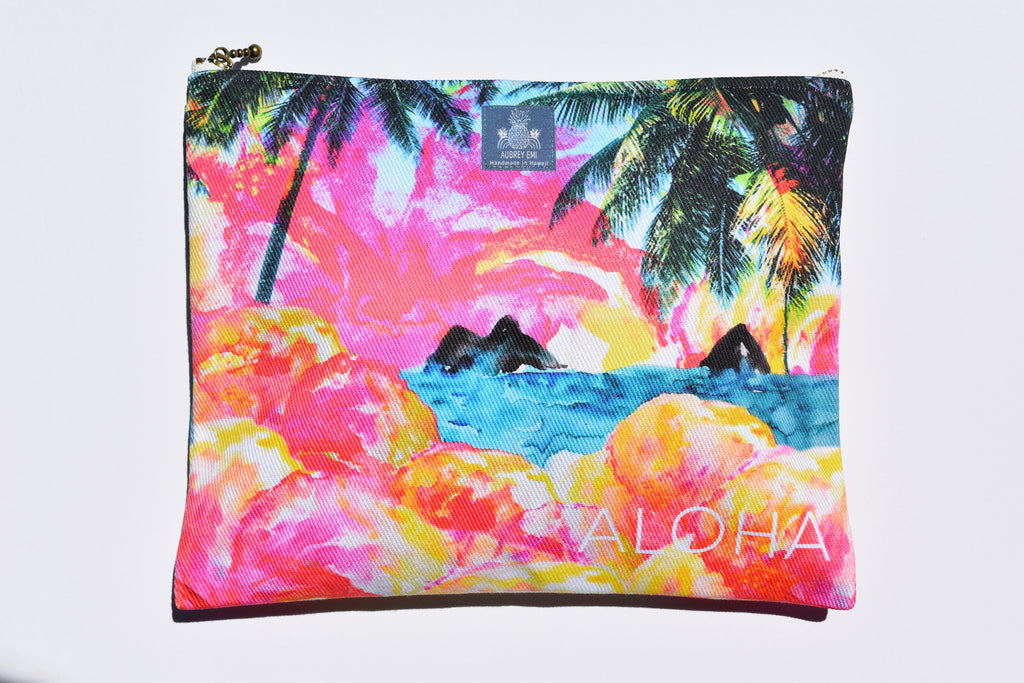 Sunset Mokulua Islands Medium Pouch